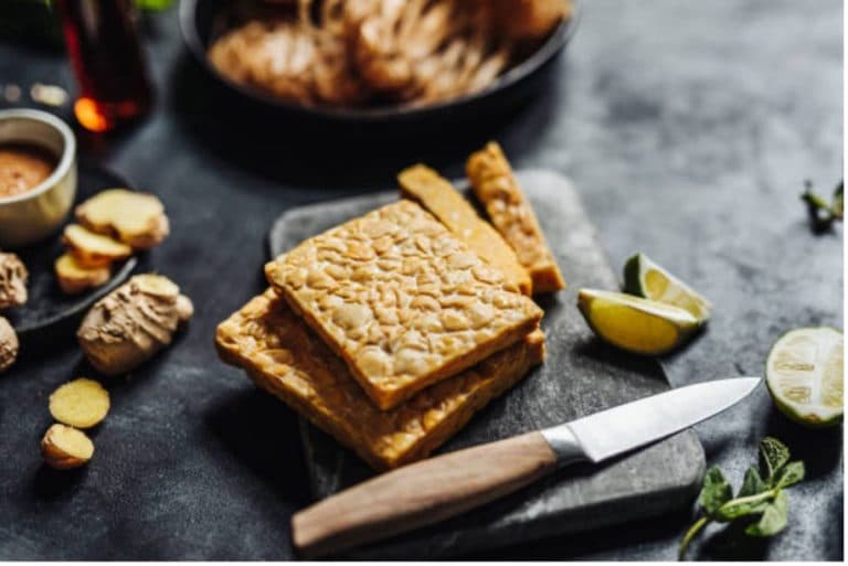 Gemarineerde tempeh