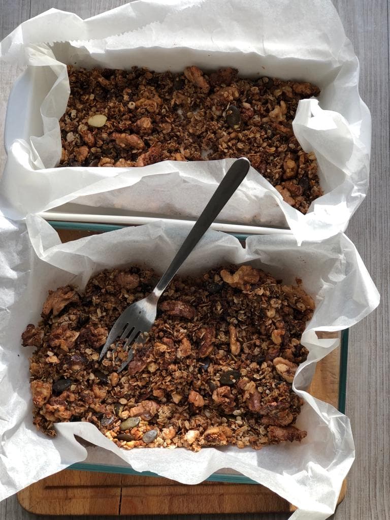 Granola met noten, zaden en pitten