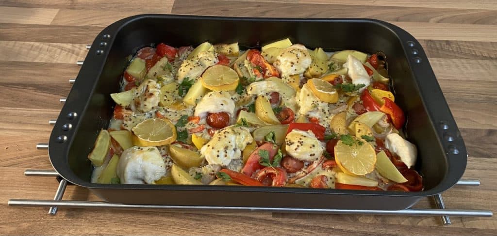 Traybake met kip, groentes en aardappel